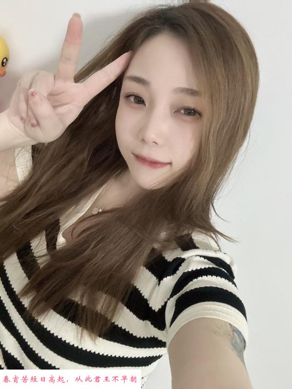 白云区颜值高的妹子 第1张