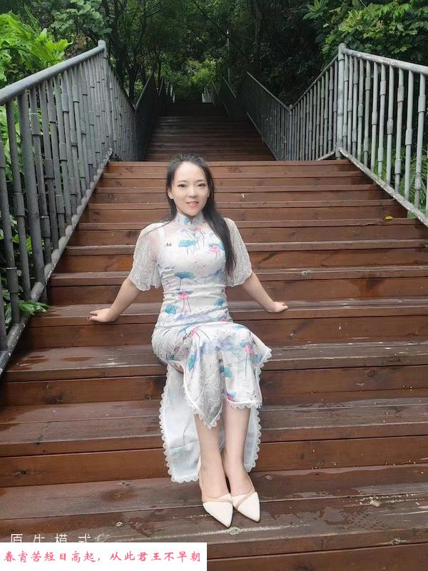 风骚瑜伽老师叶子 第3张