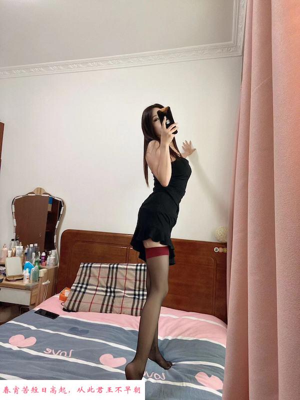 黑丝美腿御姐婷婷 第1张