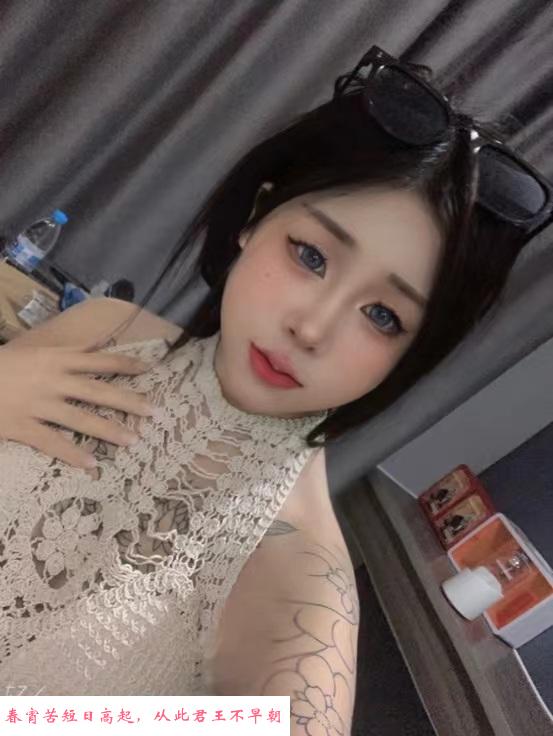 很嫩很粉的妹子 第2张