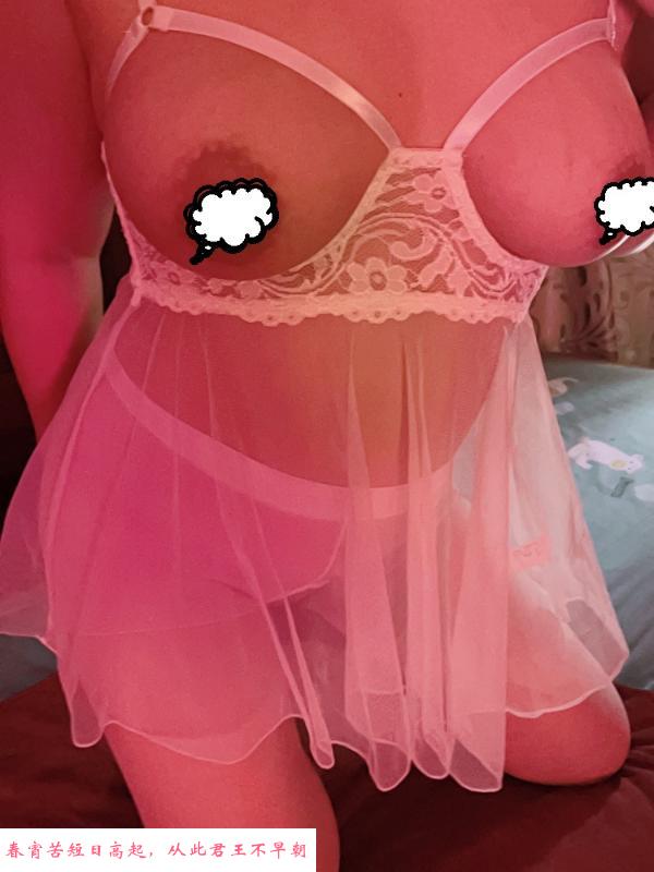普陀丰乳肥臀小姐姐 第1张