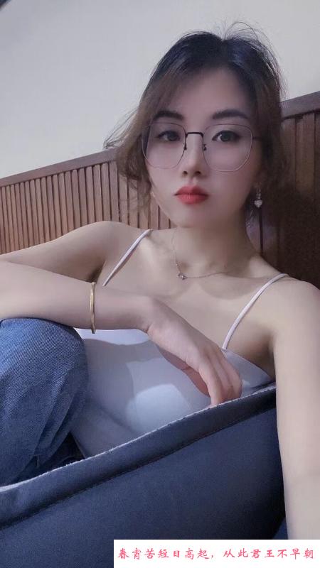 漂亮美少妇 第3张