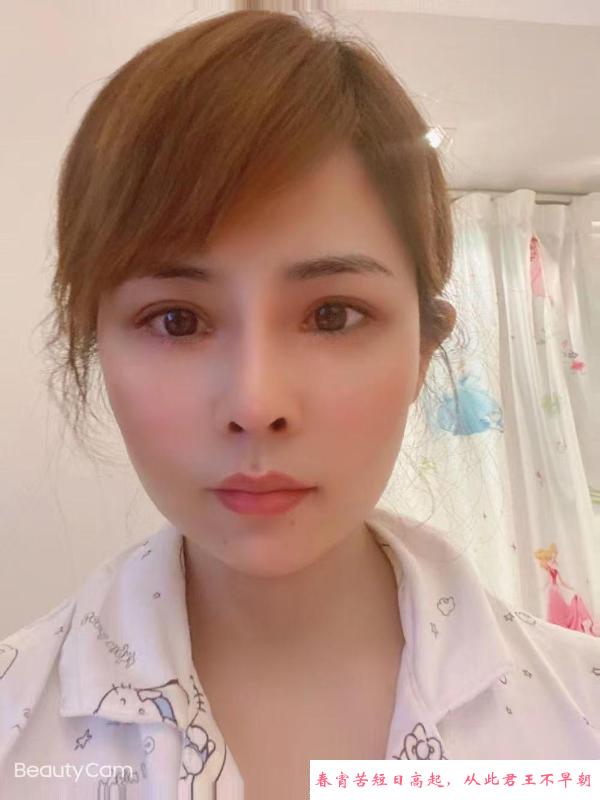 滨海少妇 第2张