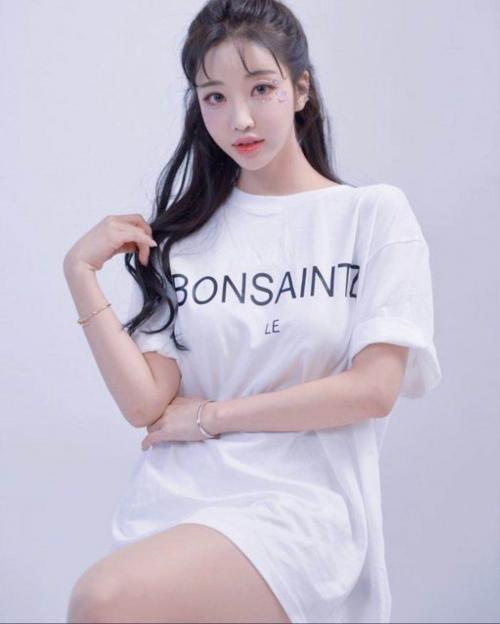 粉乳水多小木耳，鸡鸡都干肿了 第1张
