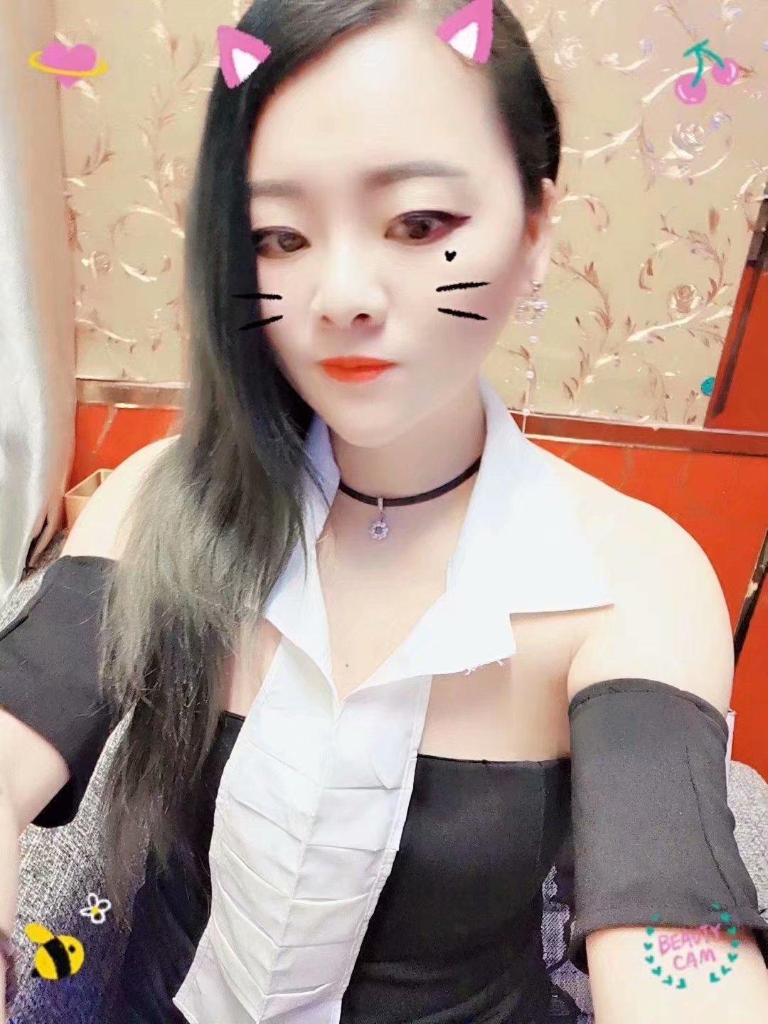 七号线祁华路,小燕子 第1张