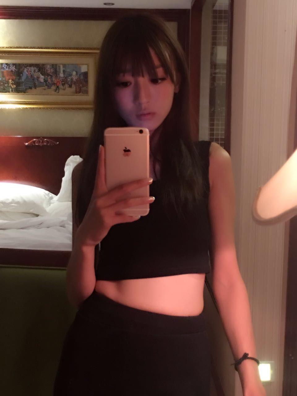 刚来厦门的高挑黑珍珠美女,感觉还可以,喜欢的可以去看看 第2张