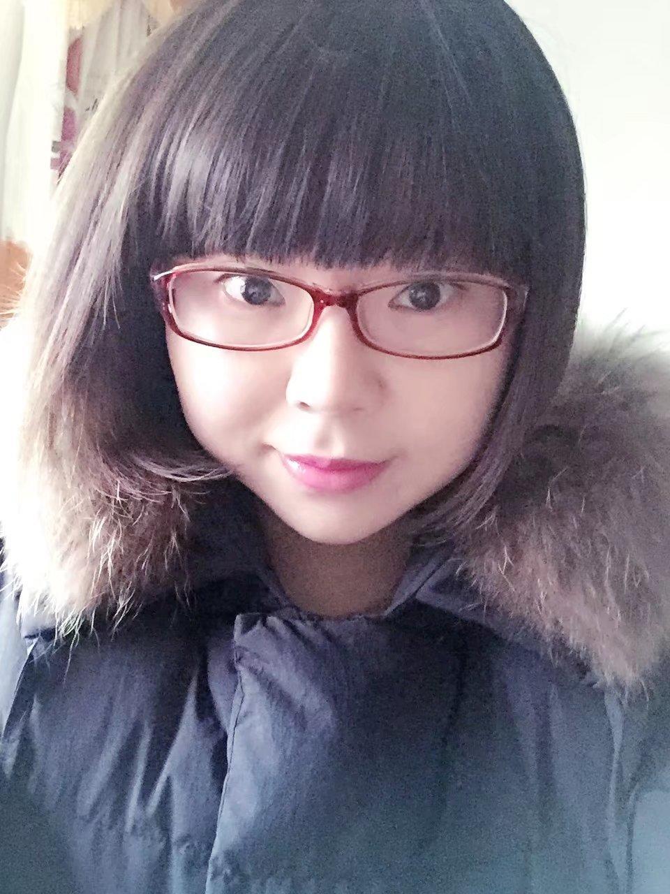 重庆汽博丰满型小妹儿,38F巨乳太爽歪歪了 第3张