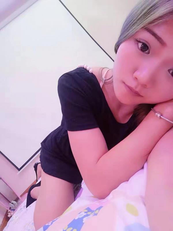 年轻靓丽小妹 第1张