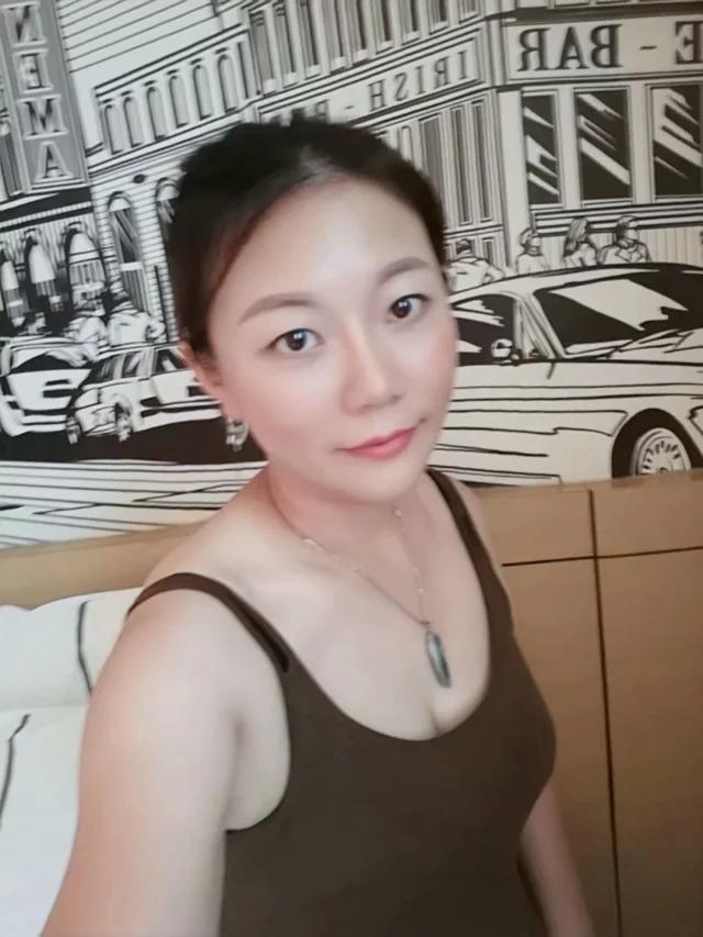 服务控的去处,少妇型COCO 第1张