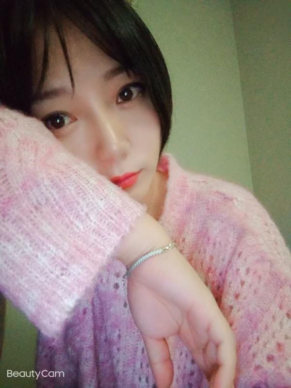 弘扬小美女 第2张
