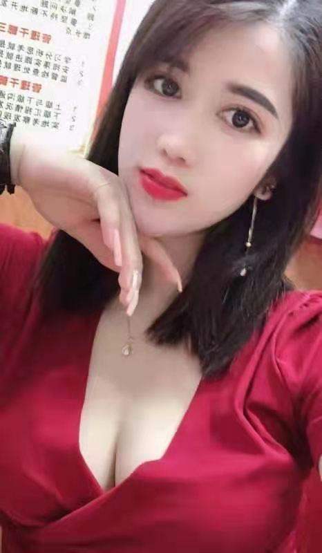 龙岗御姐玲珑 第1张