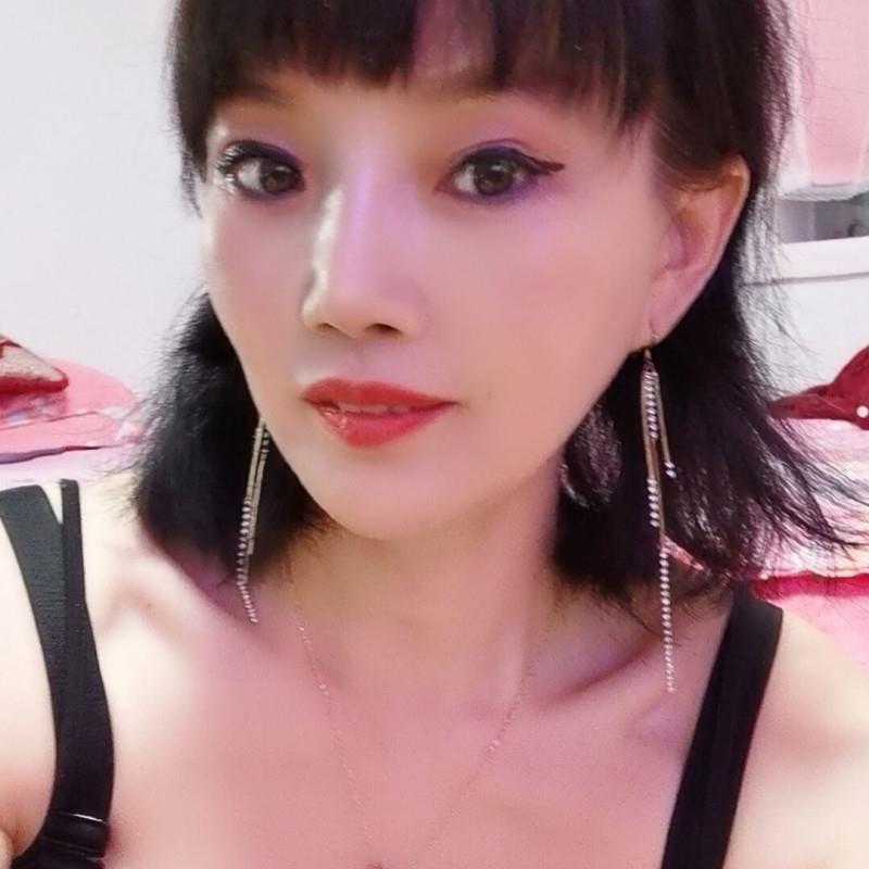 广渠门外大姐 第1张