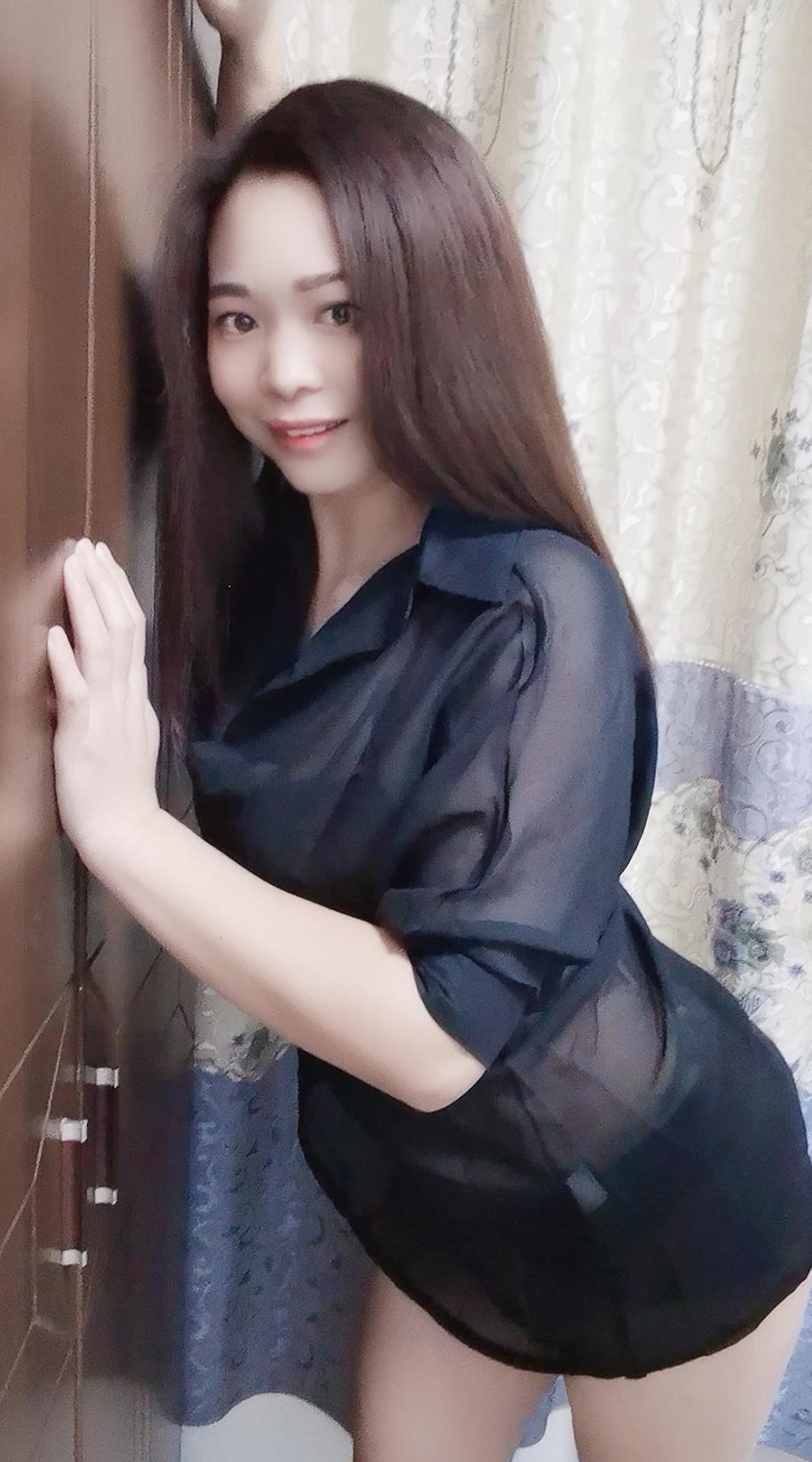 天河大胸妞童童 第1张