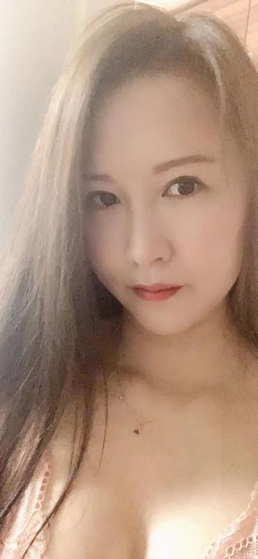 波霸人妻云朵 第1张