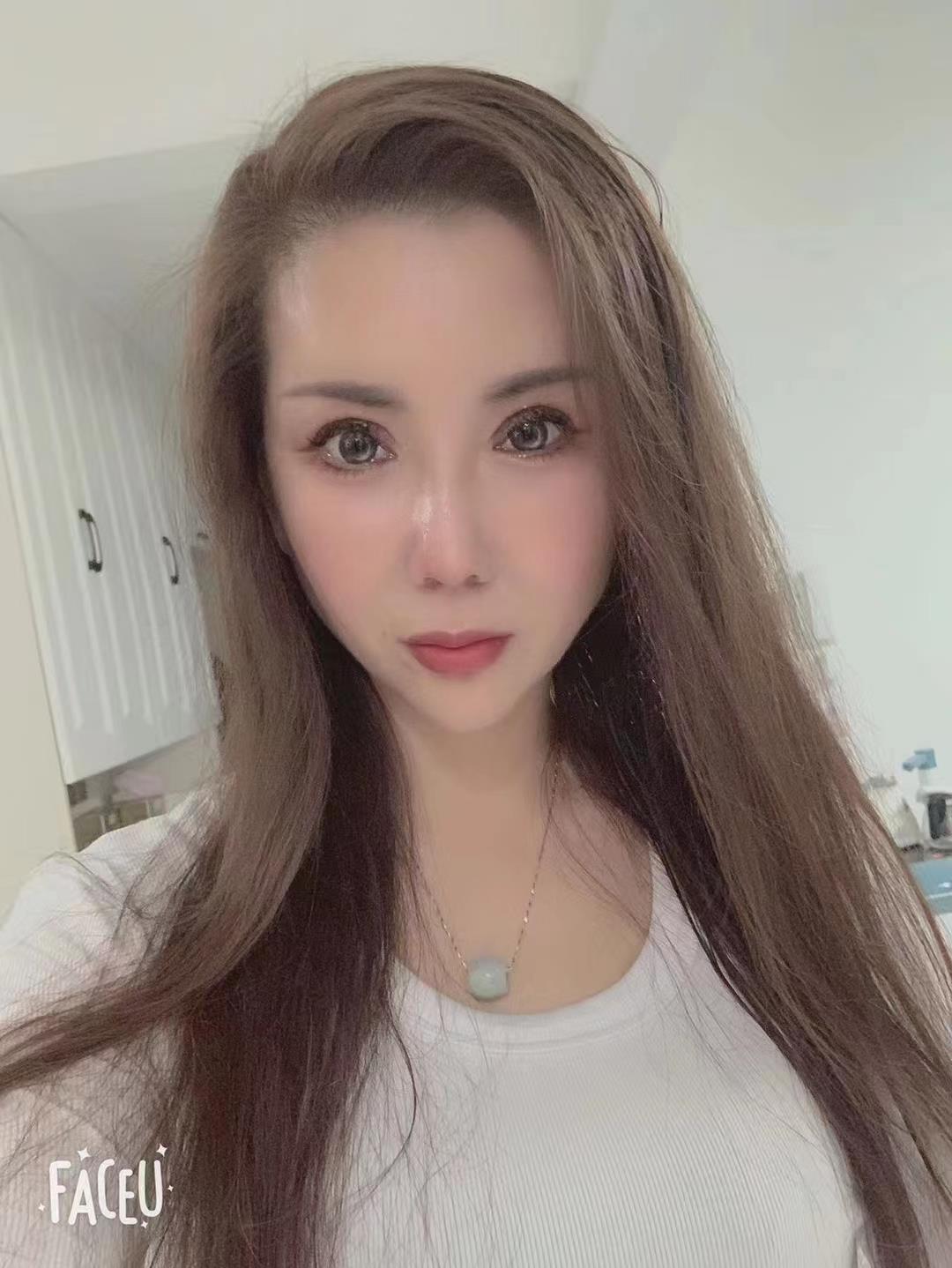 值得一试的美女 第3张
