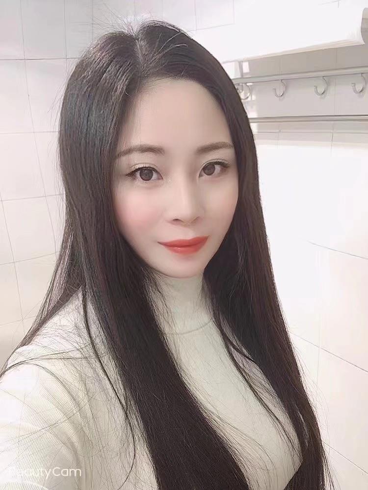 少妇含雪 第4张