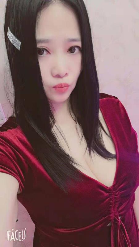 观音桥小姐姐 第1张