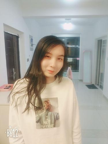 园区嫩妹萱萱 第1张