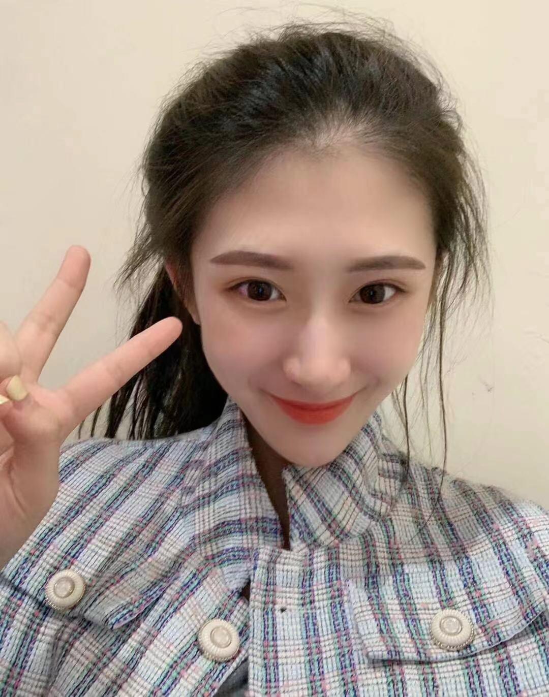 三亚美女 第1张
