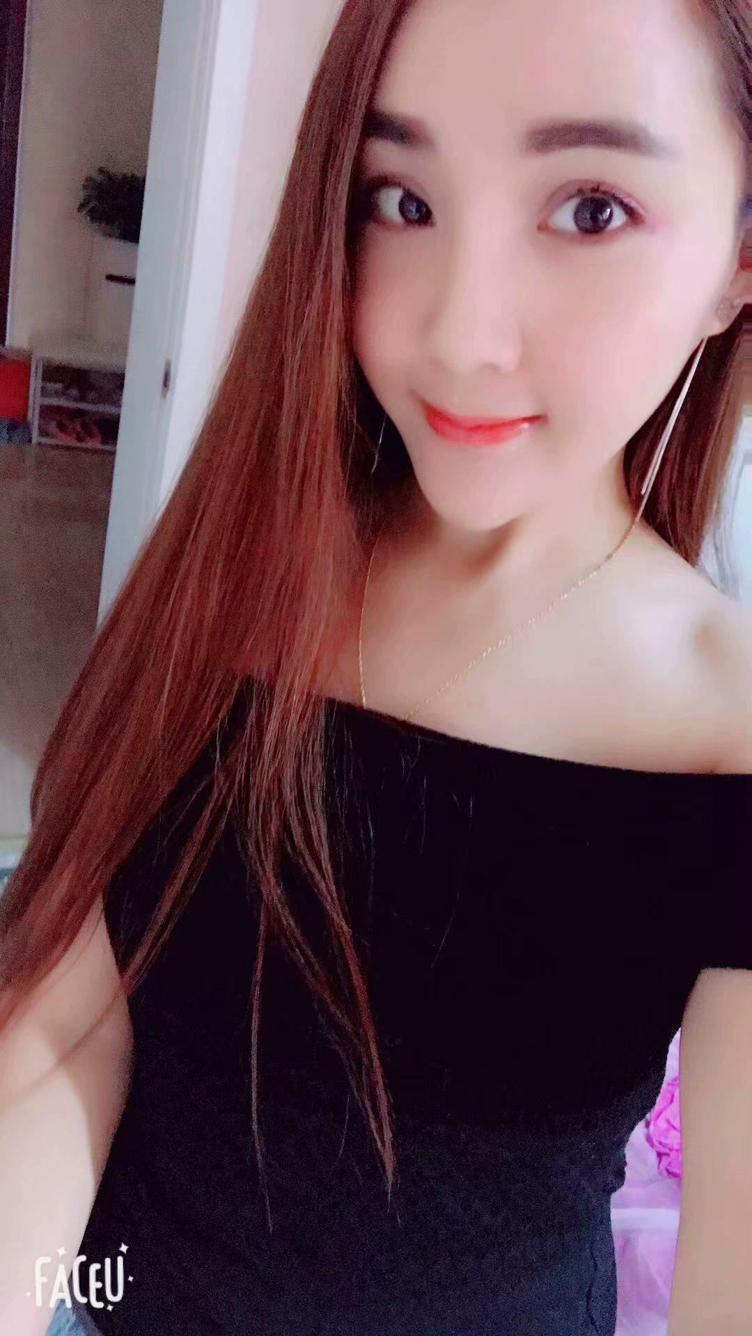 闵行玲珑妹子 第1张