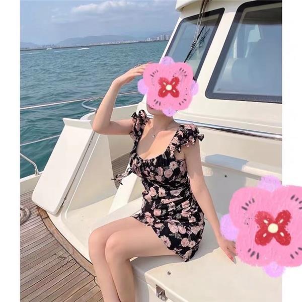 验证软糯白嫩的妹子，适合腿控,服务控 第1张